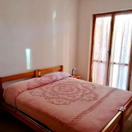 Casa Fronte Con Piscina