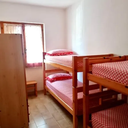 Apartman Casa Fronte Con Piscina